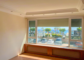 Просторная квартира 4+1 на первой береговой линии в районе Оба