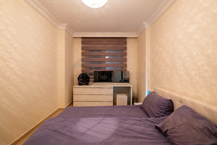 Просторные апартаменты 1+1 с мебелью и техникой в районе Оба