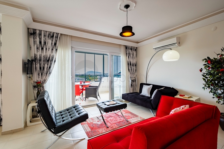 Просторные апартаменты 1+1 с мебелью и техникой в районе Оба