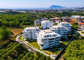 Просторные апартаменты 1+1 с мебелью и техникой в районе Оба