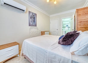 Просторная квартира в районе Махмутлар с видом на море и горы