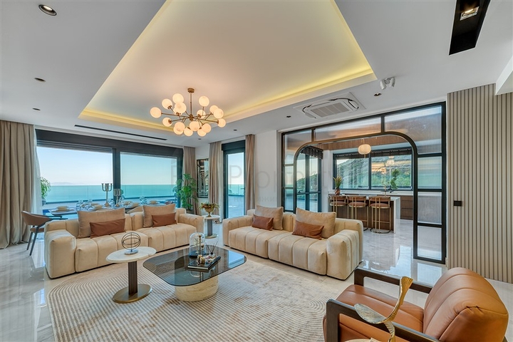 Роскошная виллы 4+1 с потрясающим видом на всю Аланию