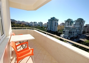 Квартира планировкой 2+1 в районе Махмутлар