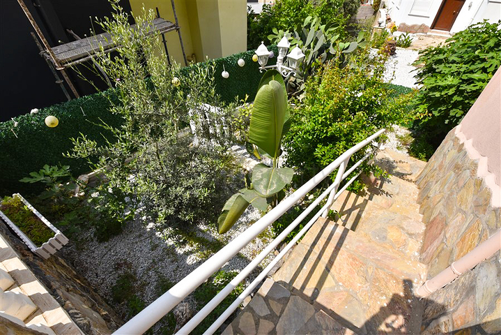 Таунхаус 2+1 в 600 м от моря в районе Каргыджак