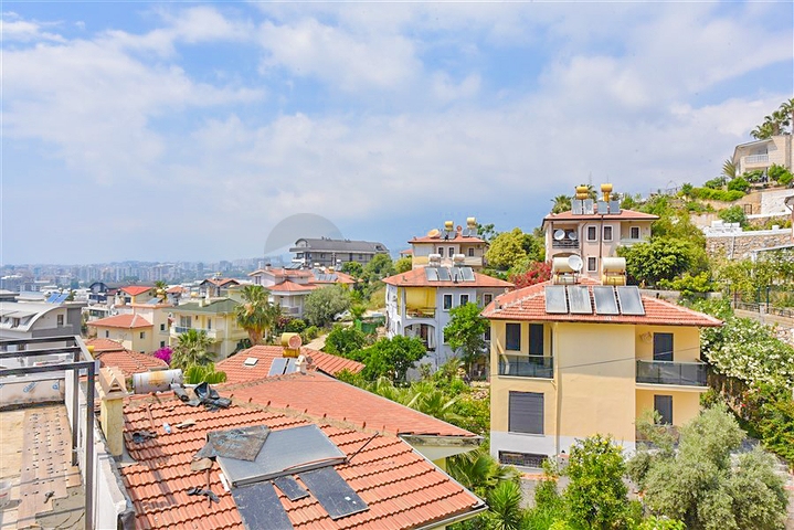 Таунхаус 2+1 в 600 м от моря в районе Каргыджак