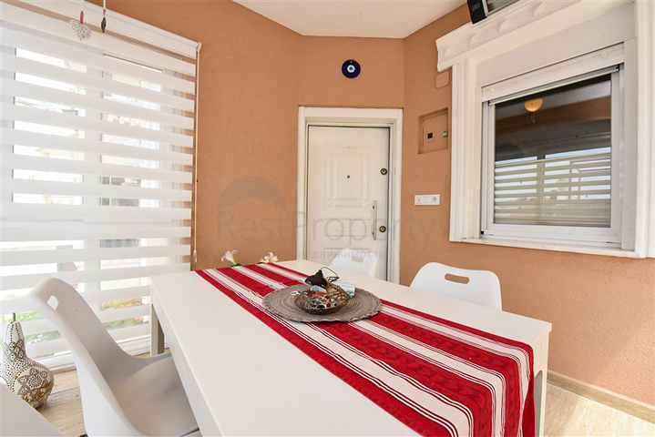 Таунхаус 2+1 в 600 м от моря в районе Каргыджак