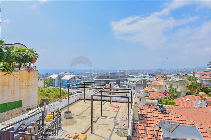 Таунхаус 2+1 в 600 м от моря в районе Каргыджак