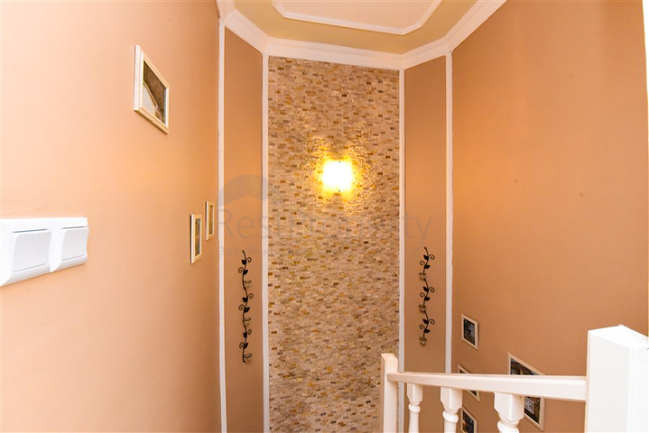 Таунхаус 2+1 в 600 м от моря в районе Каргыджак