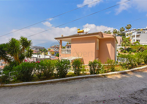 Таунхаус 2+1 в 600 м от моря в районе Каргыджак