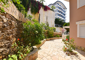 Таунхаус 2+1 в 600 м от моря в районе Каргыджак