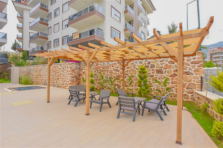 Меблированный пентхаус 2+1 в районе Оба под ВНЖ