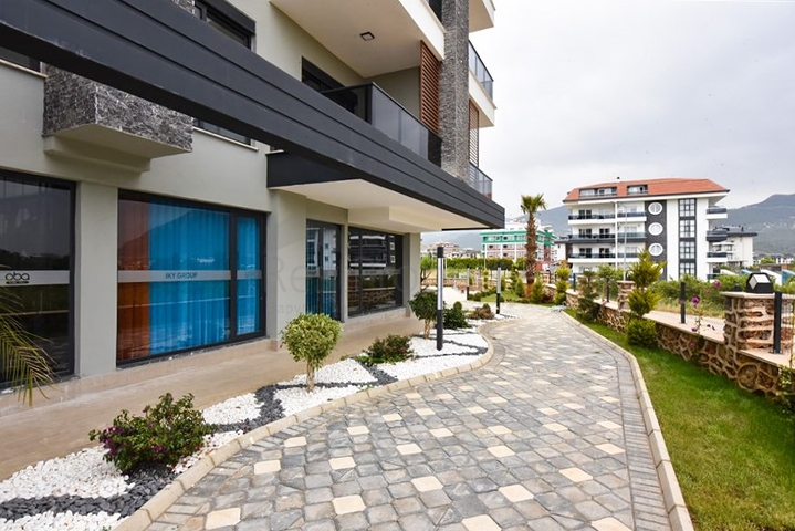 Меблированный пентхаус 2+1 в районе Оба под ВНЖ