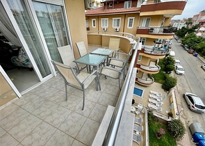 Просторный пентхаус от собственника 4+1 в 300 метрах от моря в районе Оба