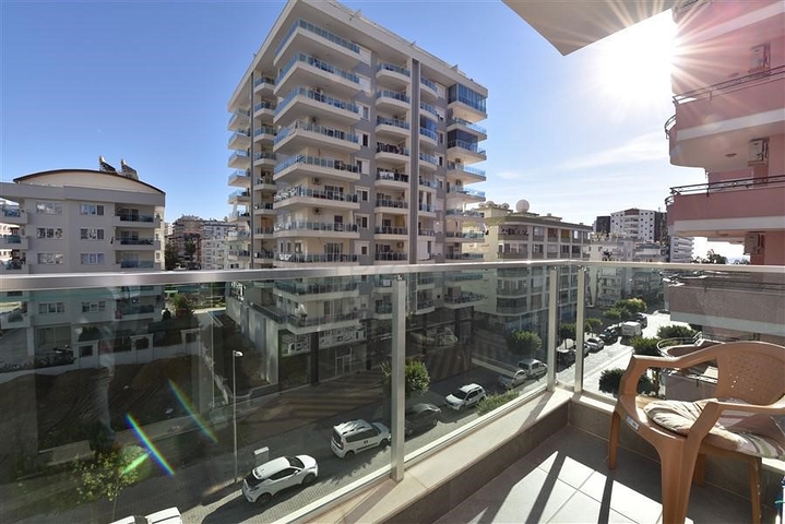 Квартира 1+1 в районе Махмутлар