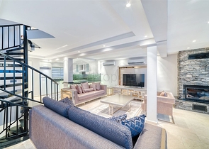 Вилла 5+1 в 800 м от пляжа с панорамными видами на море и горы