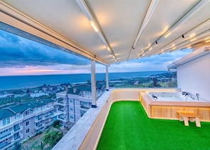 Вилла 5+1 в 800 м от пляжа с панорамными видами на море и горы