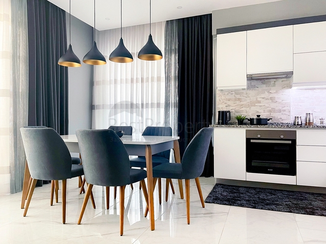 Квартира планировкой 2+1 в центре Алании