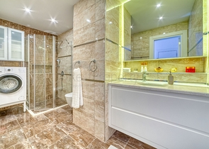 Пентхаус 2+1 с просторной террасой и видом на горы