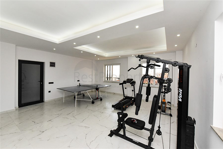 Квартира 1+1 в курортном районе Конаклы