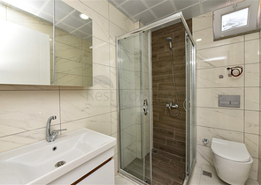 Квартира 1+1 в курортном районе Конаклы