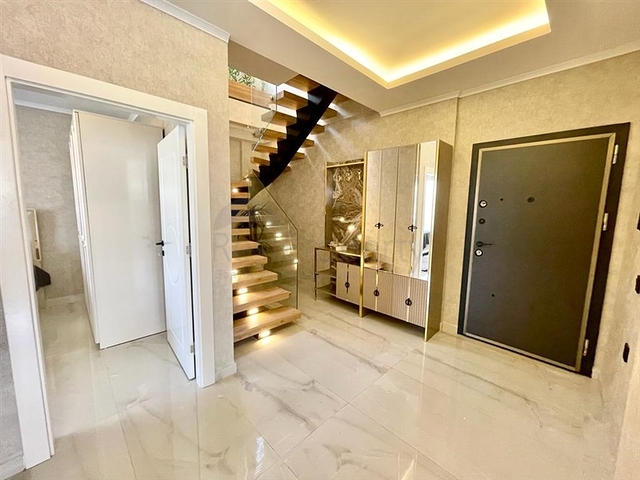 Садовый дуплекс в районе Оба Садовый дуплекс в районе Оба