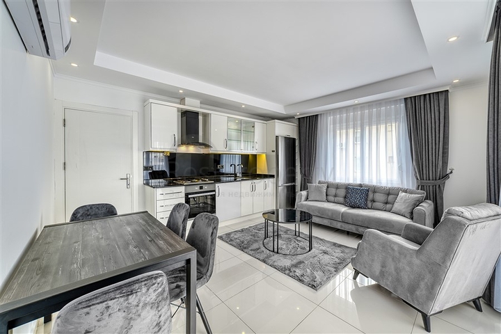 Квартира 2+1 с мебелью и техникой в районе Клеопатра