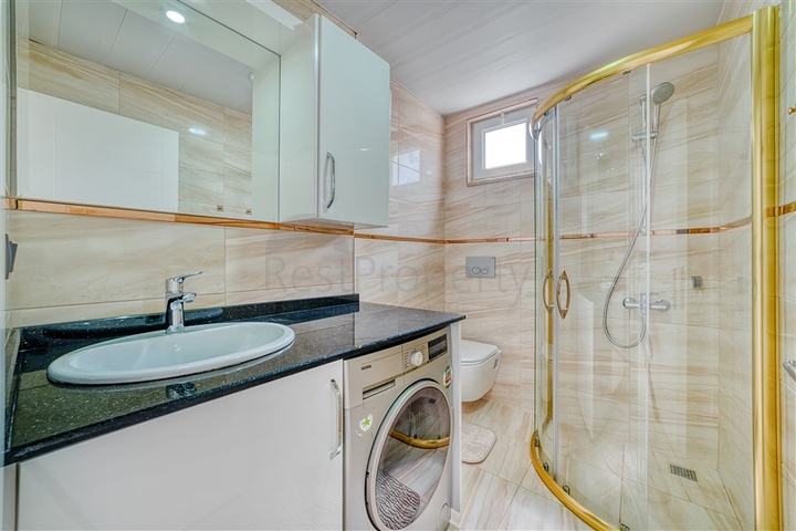 Квартира 2+1 с мебелью и техникой в районе Клеопатра