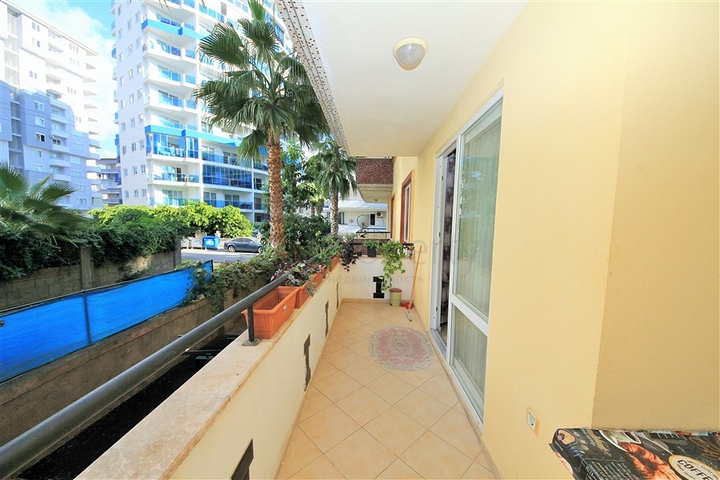 Просторная квартира 2+1 в 300 метрах от моря