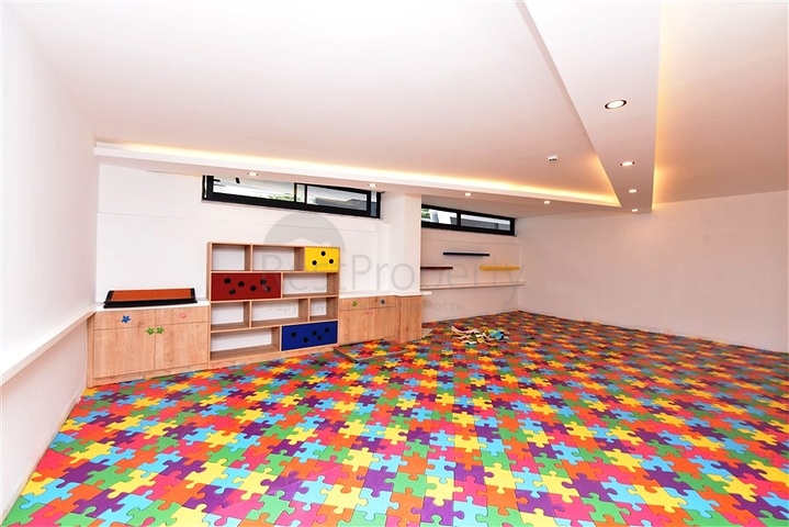 Новая квартира 1+1 в центре Алании