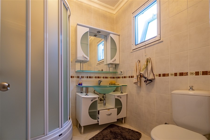 Вилла с потрясающим видом в районе Каргыджак