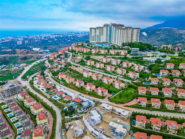 Вилла с потрясающим видом в районе Каргыджак