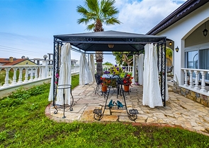 Вилла с потрясающим видом в районе Каргыджак