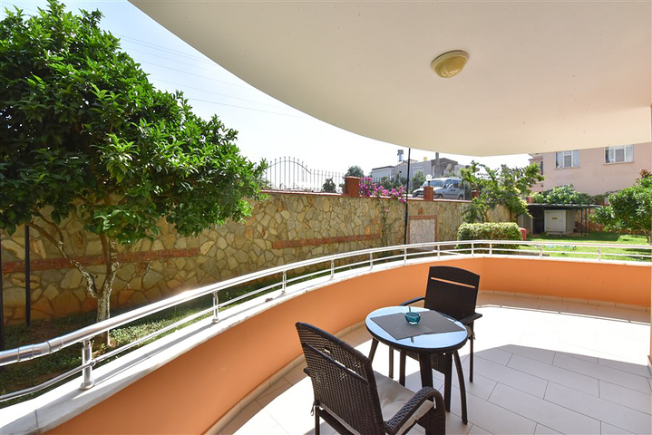 Квартира 2+1 на первой береговой линии в районе Демирташ