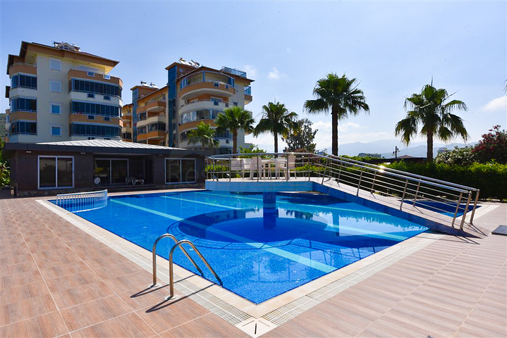 Квартира 2+1 на первой береговой линии в районе Демирташ