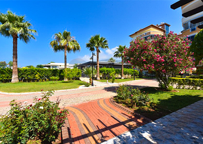 Квартира 2+1 на первой береговой линии в районе Демирташ