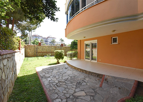 Квартира 2+1 на первой береговой линии в районе Демирташ