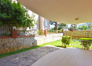 Квартира 2+1 на первой береговой линии в районе Демирташ