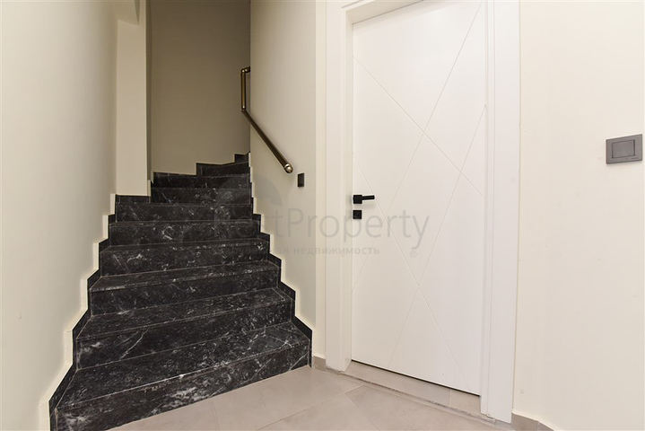 Пентхаус 2+1 в самом центре Махмутлара