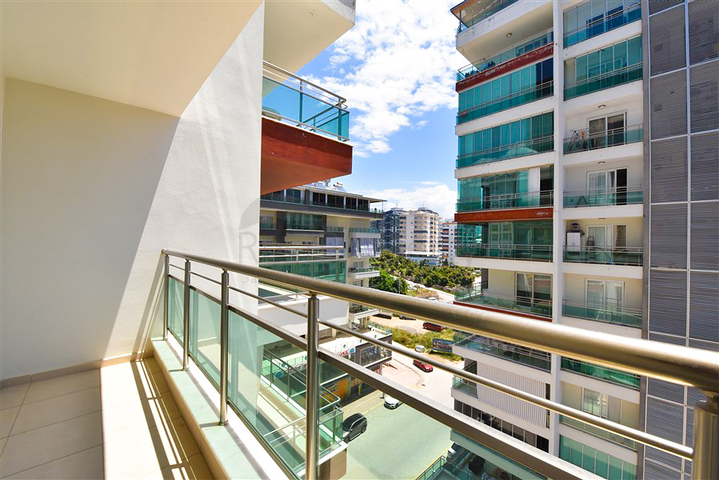 Меблированная квартира планировкой 2+1 в районе Махмутлар