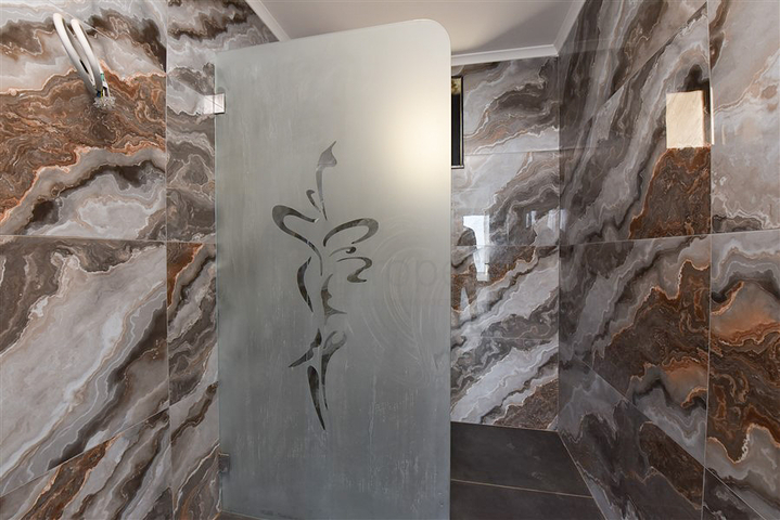 Вилла 4+2 с бассейном и видом на Средиземное море