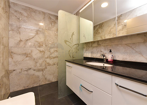 Вилла 4+2 с бассейном и видом на Средиземное море