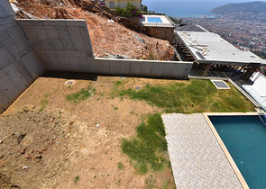 Вилла 4+2 с бассейном и видом на Средиземное море