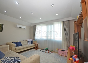 Просторный пентхаус для большой семьи на берегу Средиземного моря