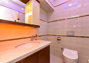 Просторный пентхаус 4+1 с видом на море в районе Махмутлар