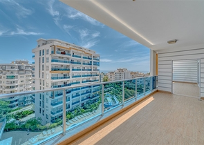 Апартаменты планировкой 3+1 в жилом комплексе отельной концепции в районе Тосмур