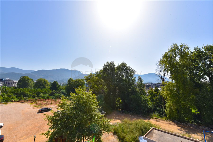 Квартира с тремя спальнями в престижном районе Оба