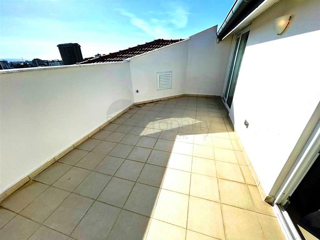 Просторные апартаменты 3+1 в районе Авсаллар