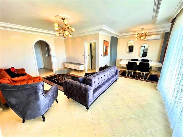 Просторные апартаменты 3+1 в районе Авсаллар