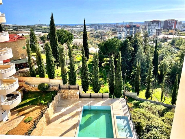 Просторные апартаменты 3+1 в районе Авсаллар