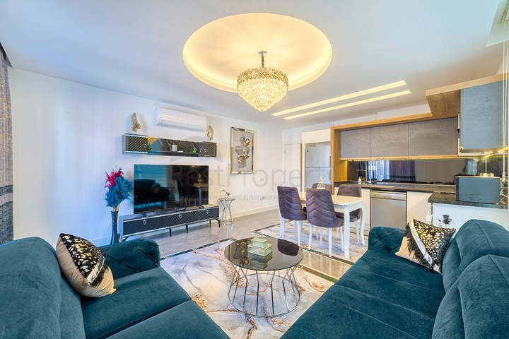 Квартира 3+1 в 150 м от моря в центре Алании